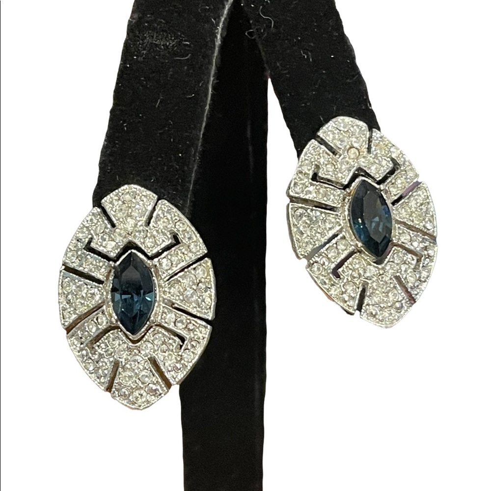 Vintage clear & blue crystal tear drop fancy party earrings - Picture 2 of 8